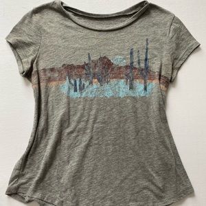Aeropostale desert T-shirt